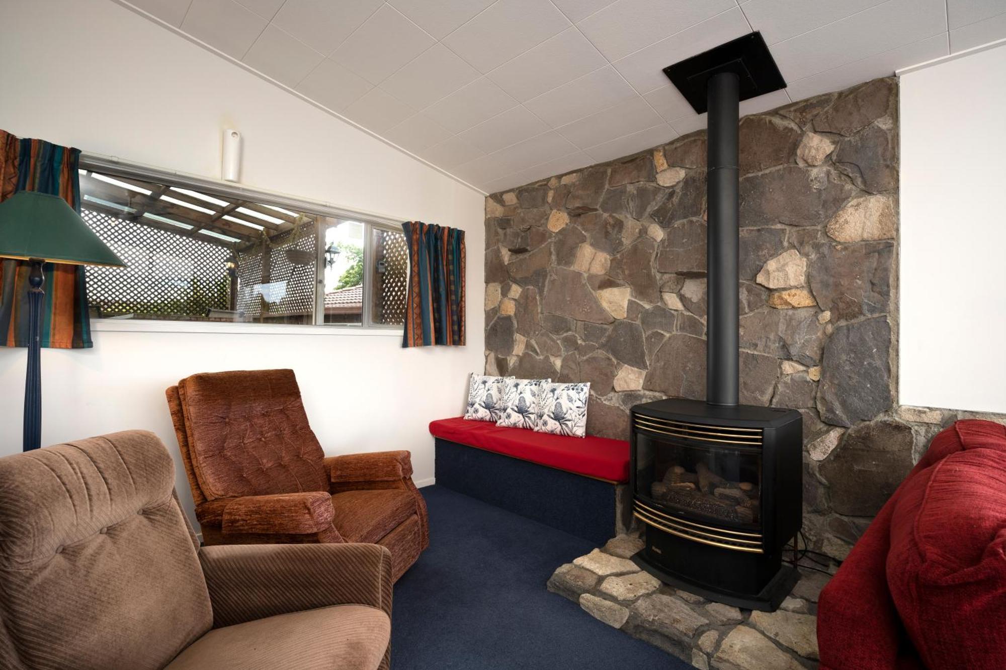 The Family Hub Taupo Exterior foto
